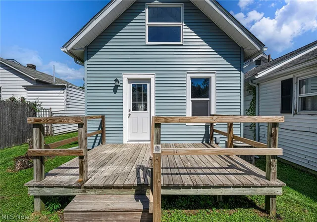 Photo 4 of Single family home for sale at 505 Shelby St, Sandusky, OH 44870 | MLS# 5239319 | Listing updated on 2026-08-28