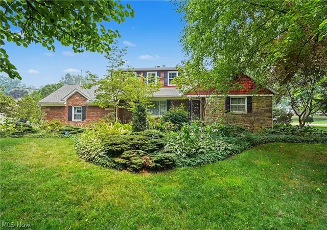 Single family home for sale at 370 Kimberly Rd, Akron, OH 44313 | MLS# 5240070