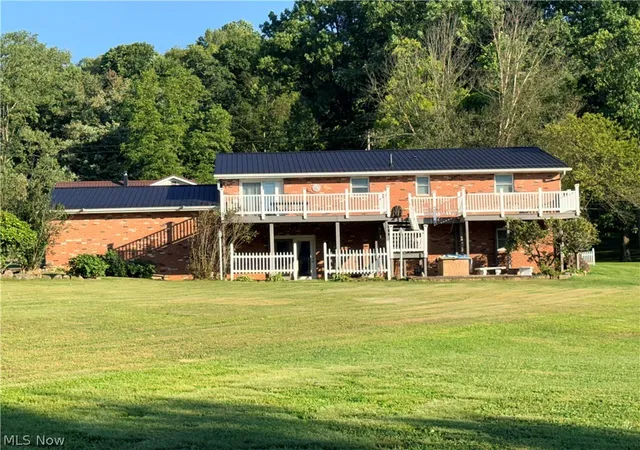 Photo 4 of Single family home for sale at 3159 & 3165 University Dr Se, New Philadelphia, OH 44663 | MLS# 5233004 | Listing updated on 2026-09-28