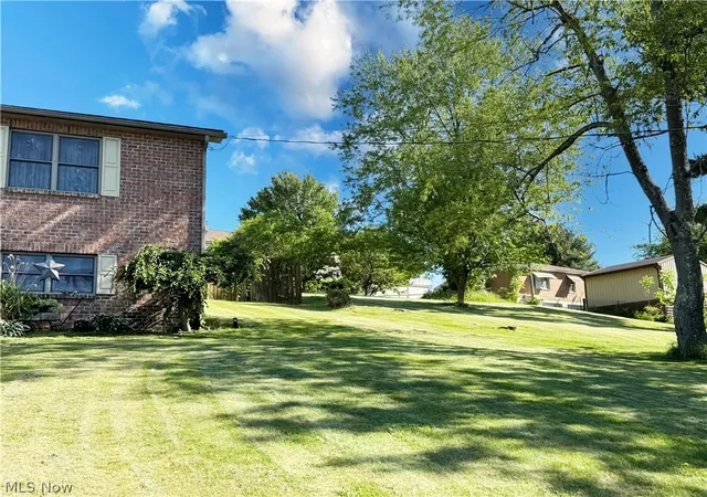 Photo 3 of Single family home for sale at 170 Crawford Ave, Wintersville, OH 43953 | MLS# 5239717 | Listing updated on 2026-08-28
