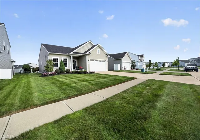 Photo 3 of Sale Pending at 6598 High Perch Dr, North Ridgeville, OH 44039 | MLS# 5240049 | Listing updated on 2026-08-29