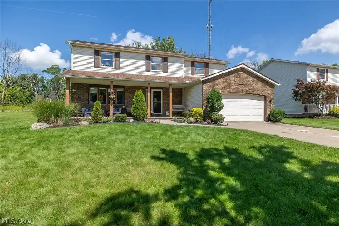 Photo 1 of Sale Pending at 4512 Stary Dr, Parma, OH 44134 | MLS# 5238963 | Listing updated on 2026-10-18