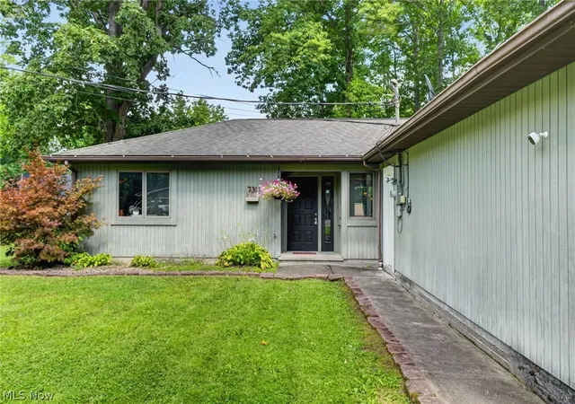 Photo 3 of Sale Pending at 731 Lark Ct, Rock Creek, OH 44084 | MLS# 5240442 | Listing updated on 2026-09-23