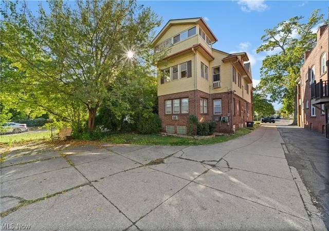 Photo 50 of Multi family home for sale at 14724 Clifton Blvd, Lakewood, OH 44107 | MLS# 5238198 | Listing updated on 2026-08-31