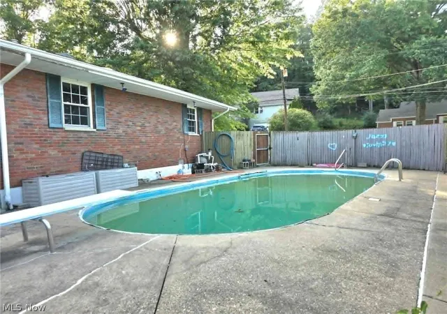 Photo 2 of Single family home for sale at 3000 Morningside Ave, Parkersburg, WV 26101 | MLS# 5239177 | Listing updated on 2026-08-28