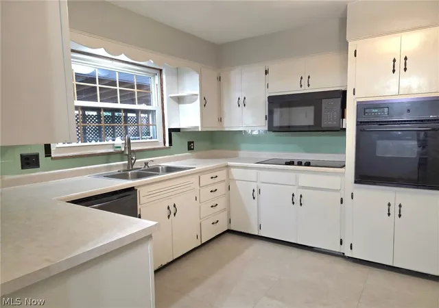 Photo 3 of Single family home for sale at 3000 Morningside Ave, Parkersburg, WV 26101 | MLS# 5239177 | Listing updated on 2026-10-05