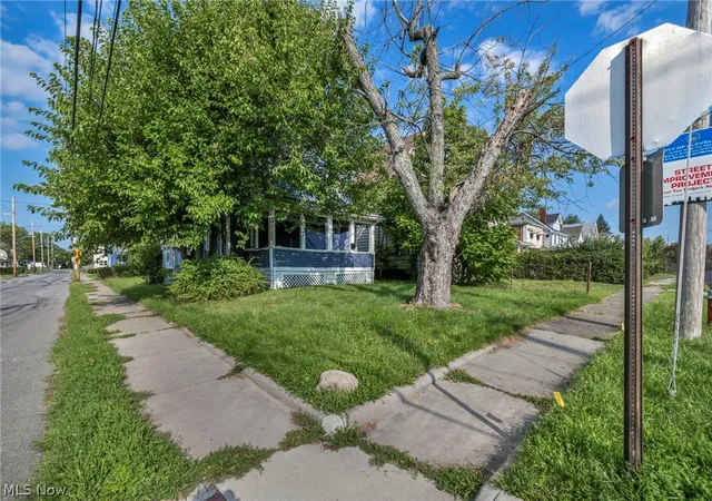 Photo 2 of Single family home for sale at 4316 E 128Th St, Cleveland, OH 44105 | MLS# 5240515 | Listing updated on 2026-08-28