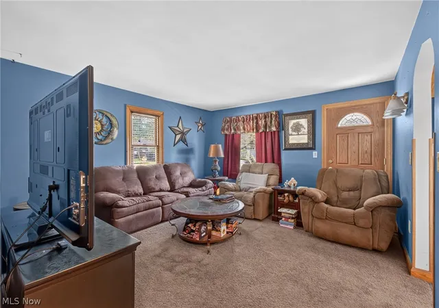 Photo 4 of Sale Pending at 508 Locust St S, Canal Fulton, OH 44614 | MLS# 5240563 | Listing updated on 2026-09-21