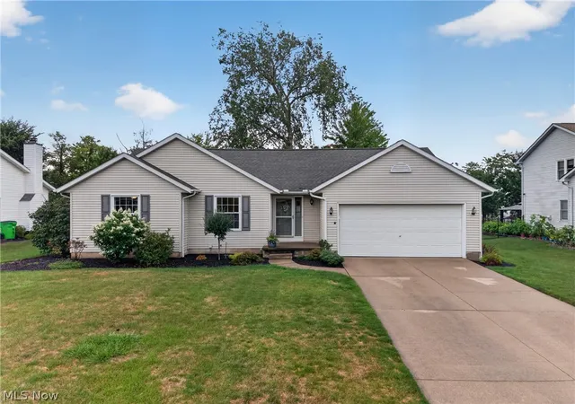 Photo 1 of Sale Pending at 5078 Hanover Dr, Medina, OH 44256 | MLS# 5239459 | Listing updated on 2026-09-01