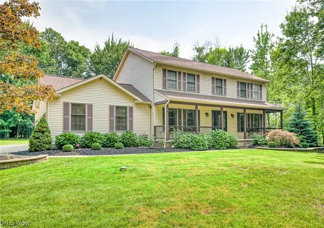 Photo 3 of Sale Pending at 7215 Mildon Dr, Painesville Twp, OH 44077 | MLS# 5240323 | Listing updated on 2026-10-05