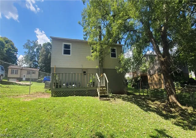Photo 4 of Single family home for sale at 49 Colonel Phelps Dr, Parkersburg, WV 26104 | MLS# 5240604 | Listing updated on 2026-08-29