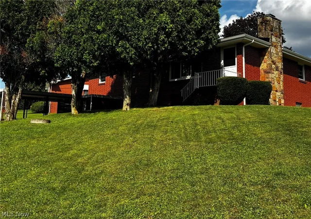 Photo 1 of Single family home for sale at 21 Sarah Blvd, Toronto, OH 43964 | MLS# 5240492 | Listing updated on 2026-09-01