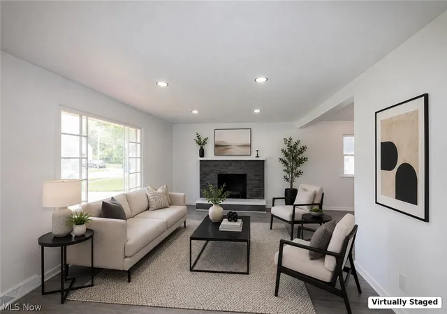 Photo 3 of Single family home for sale at 19806 Mountville Dr, Maple Heights, OH 44137 | MLS# 5239379 | Listing updated on 2026-09-01