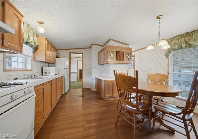 Photo 3 of Single family home for sale at 83 Helen St, Barberton, OH 44203 | MLS# 5240613 | Listing updated on 2026-09-18