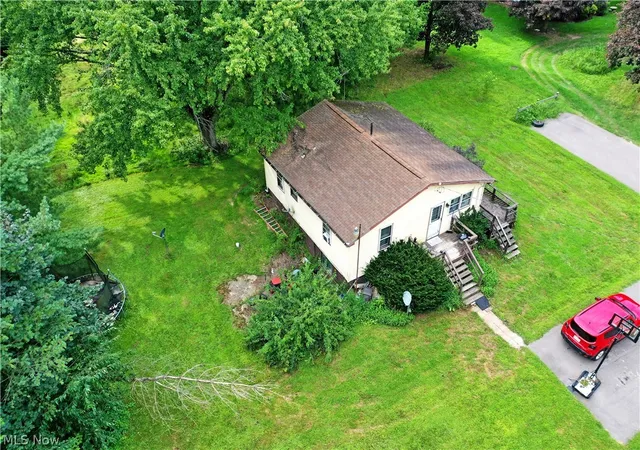 Photo 3 of Sale Pending at 905 Owsley St, Masury, OH 44438 | MLS# 5240681 | Listing updated on 2026-10-03