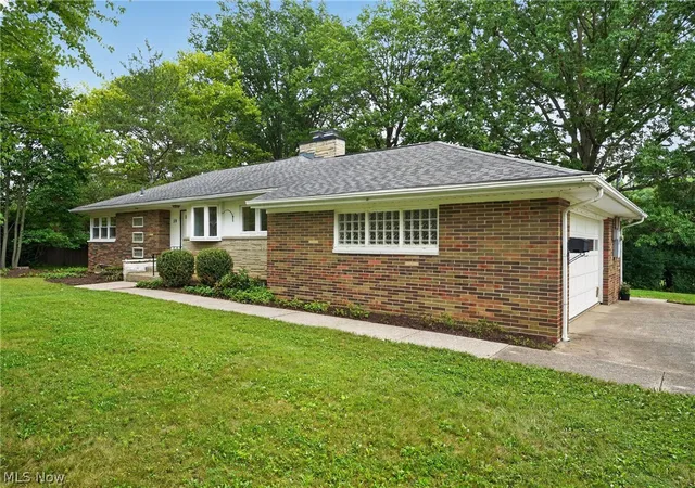 Photo 2 of Single family home for sale at 59 Shipherd Cir, Oberlin, OH 44074 | MLS# 5233424 | Listing updated on 2026-08-29