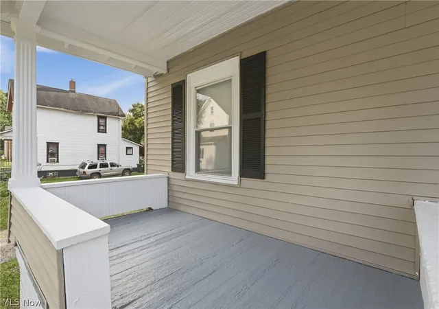 Photo 3 of Single family home for sale at 617 Carnahan Ave Ne, Canton, OH 44704 | MLS# 5239939 | Listing updated on 2026-09-24