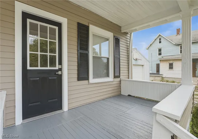 Photo 4 of Single family home for sale at 617 Carnahan Ave Ne, Canton, OH 44704 | MLS# 5239939 | Listing updated on 2026-09-24