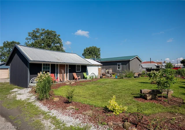 Photo 3 of Single family home for sale at 2585 S 7th St, Coshocton, OH 43812 | MLS# 5240039 | Listing updated on 2026-08-29