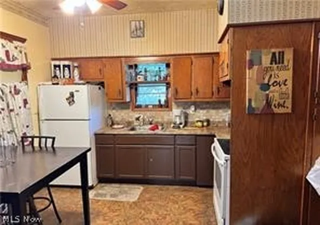 Photo 3 of Single family home for sale at 3798 W 38th St, Cleveland, OH 44109 | MLS# 5240737 | Listing updated on 2026-10-05