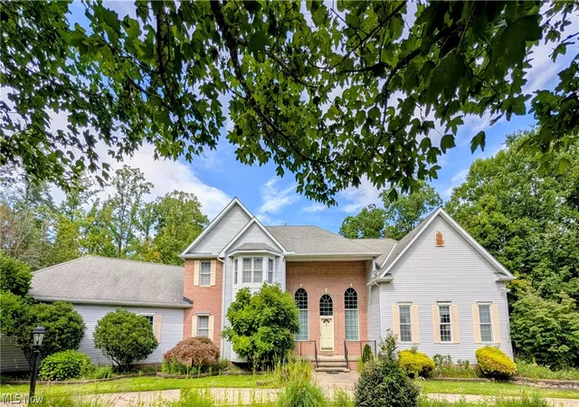 Photo 1 of Single family home for sale at 10665 Mount Royal Dr, Concord Twp, OH 44077 | MLS# 5240122 | Listing updated on 2026-09-17