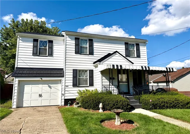 Photo 2 of Single family home for sale at 1201 Courtland Road, Weirton, WV 26062 | MLS# 5240795 | Listing updated on 2026-09-01