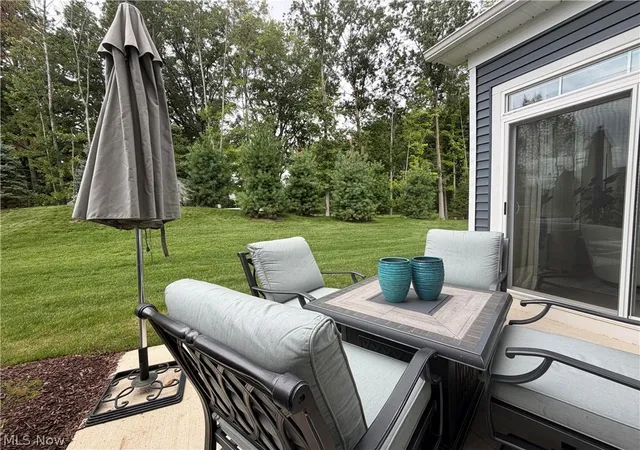 Photo 2 of Townhouse for sale at 516 Port Side Dr, Avon Lake, OH 44012 | MLS# 5240811 | Listing updated on 2026-08-29