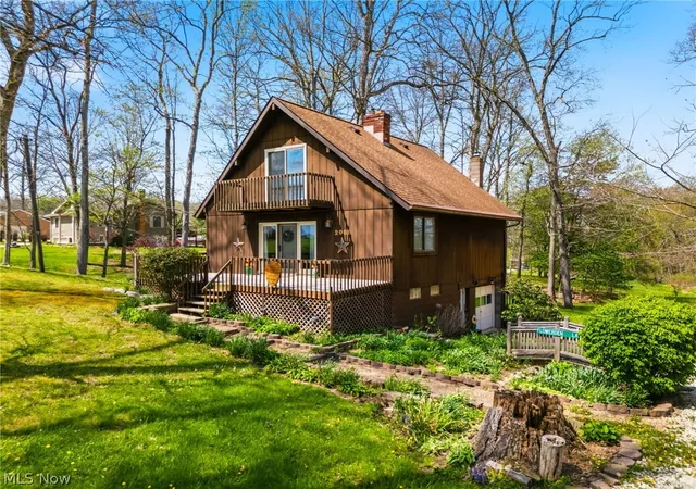 Photo 1 of Single family home for sale at 2081 Waynesburg Rd Nw, Carrollton, OH 44615 | MLS# 5240848 | Listing updated on 2026-10-03