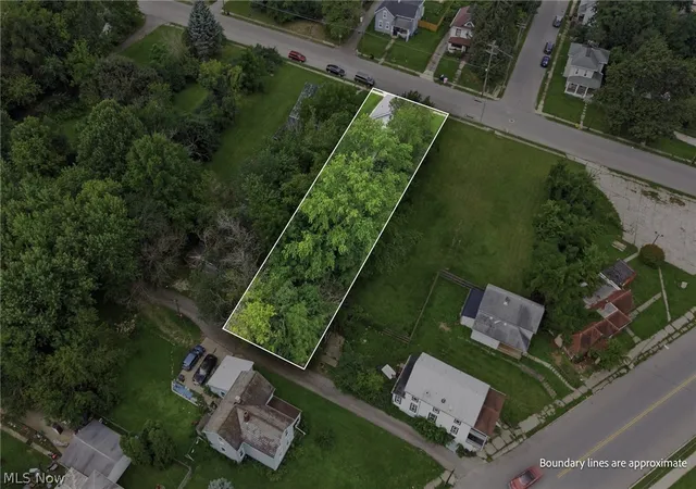 Photo 5 of Single family home for sale at 317 Altamont Ave, Mansfield, OH 44902 | MLS# 5239127 | Listing updated on 2026-08-31