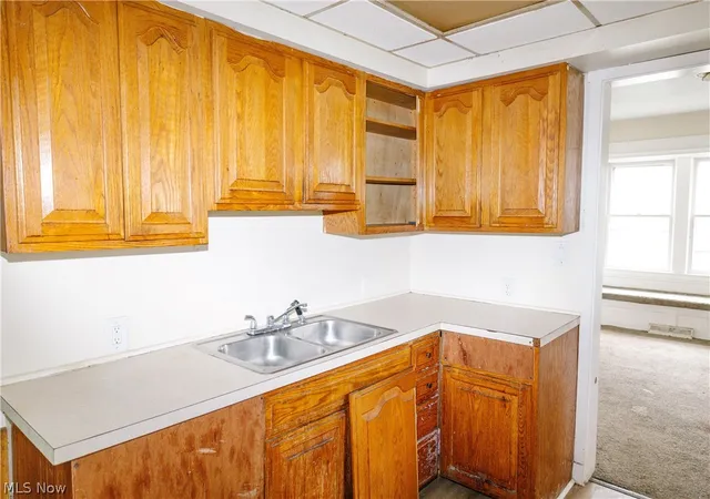 Photo 5 of Single family home for sale at 449 Parker St, Mansfield, OH 44906 | MLS# 5239124 | Listing updated on 2026-08-31