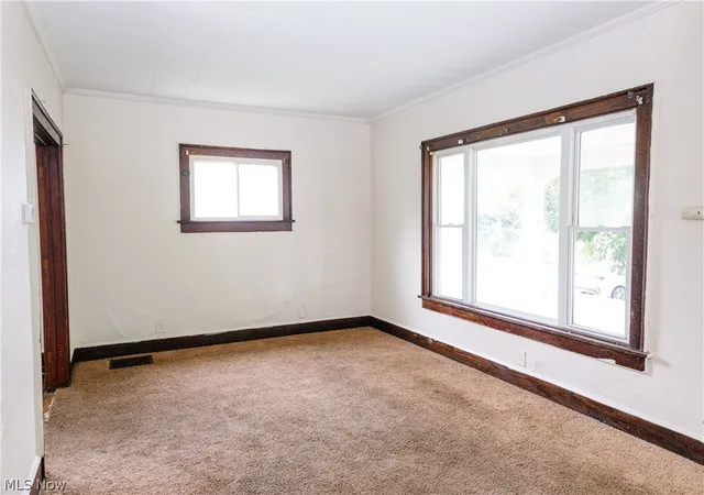 Photo 4 of Single family home for sale at 489 Dirlam Ct, Mansfield, OH 44906 | MLS# 5239123 | Listing updated on 2026-08-31