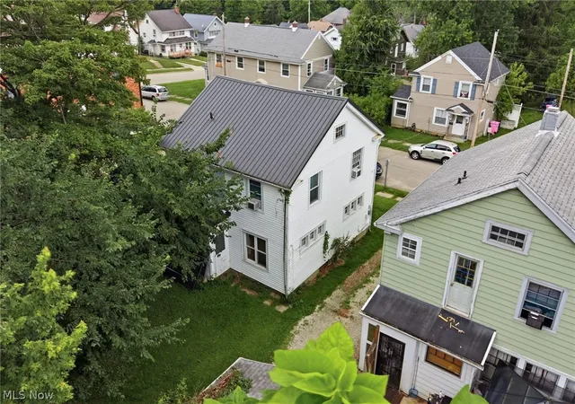 Photo 2 of Single family home for sale at 605 Heineman Blvd, Mansfield, OH 44903 | MLS# 5239122 | Listing updated on 2026-08-31