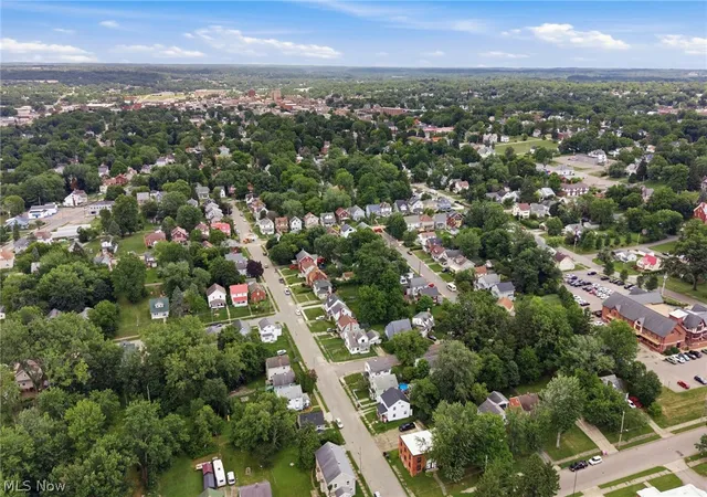 Photo 5 of Single family home for sale at 605 Heineman Blvd, Mansfield, OH 44903 | MLS# 5239122 | Listing updated on 2026-08-31