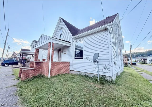 Photo 16 of Sale Pending at 3701 Lincoln Ave, Shadyside, OH 43947 | MLS# 5240850 | Listing updated on 2026-09-20