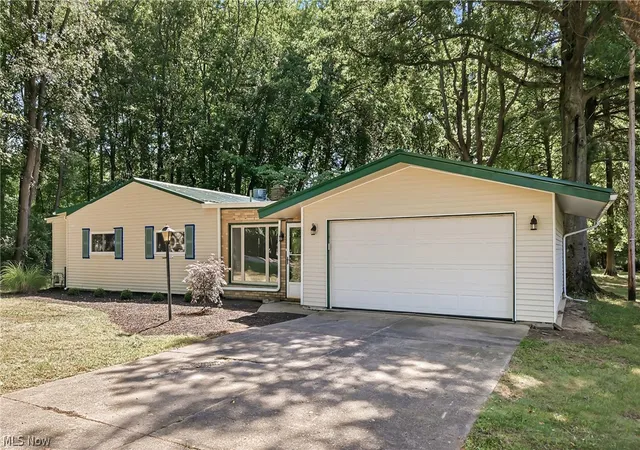 Photo 37 of Single family home for sale at 4551 Lockwood Blvd, Youngstown, OH 44511 | MLS# 5240903 | Listing updated on 2026-08-31