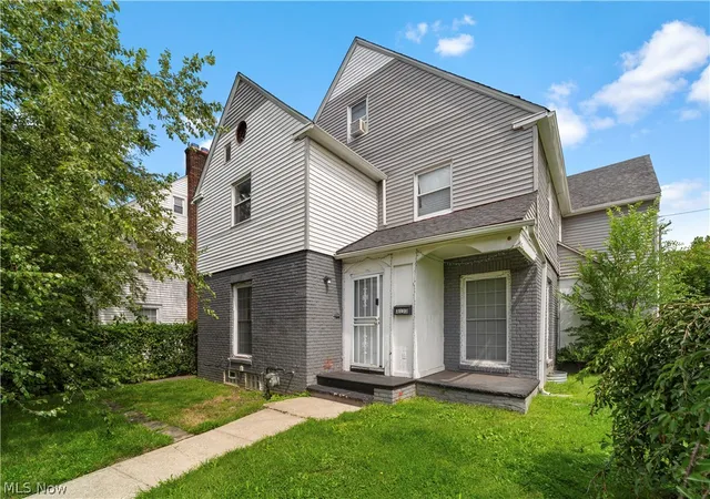 Photo 2 of Multi family home for sale at 3113 Ashwood, Cleveland, OH 44120 | MLS# 5240558 | Listing updated on 2026-08-31