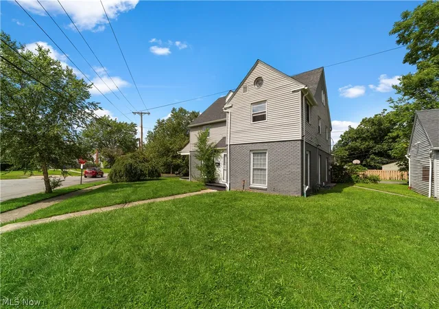 Photo 2 of House for sale at 3113 Ashwood, Cleveland, OH 44120 | MLS# 5240558 | Listing updated on 2026-08-31