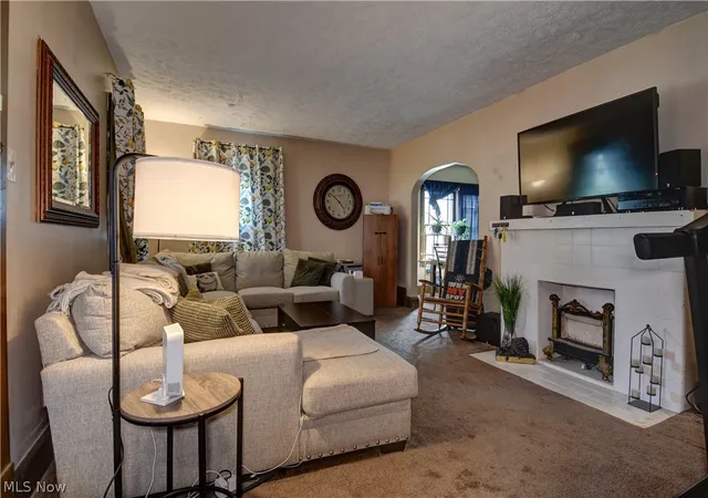 Photo 3 of Multi family home for sale at 1613 Harvard Ave Nw, Canton, OH 44703 | MLS# 5240496 | Listing updated on 2026-08-31