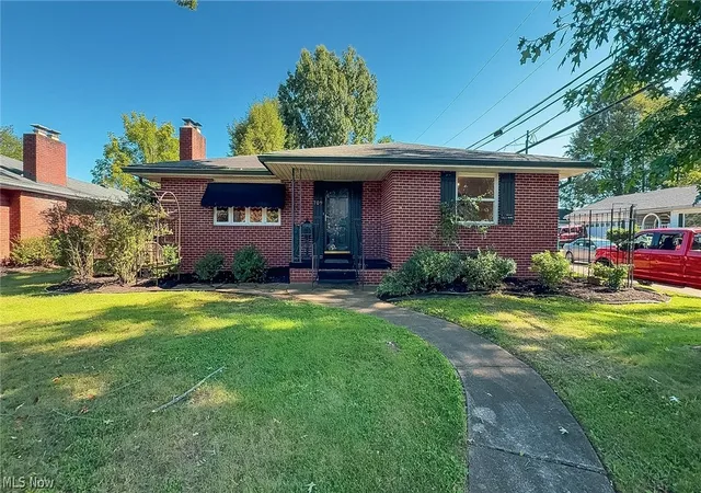 Photo 1 of Single family home for sale at 709 37th Street, Vienna, WV 26105 | MLS# 5240749 | Listing updated on 2026-08-31