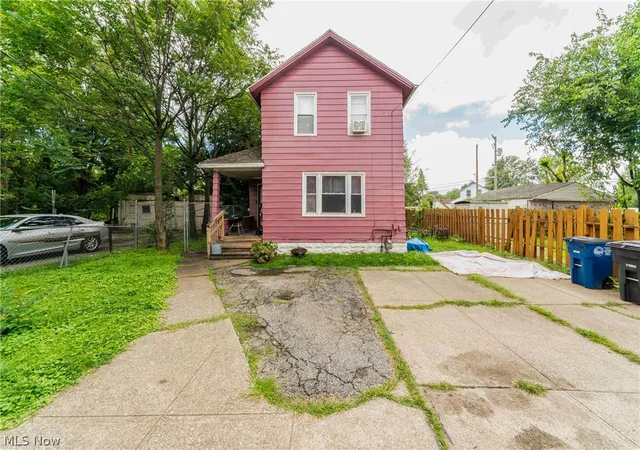 Multi family home for sale at 7426 Spafford Rd, Cleveland, OH 44105 | MLS# 5239882
