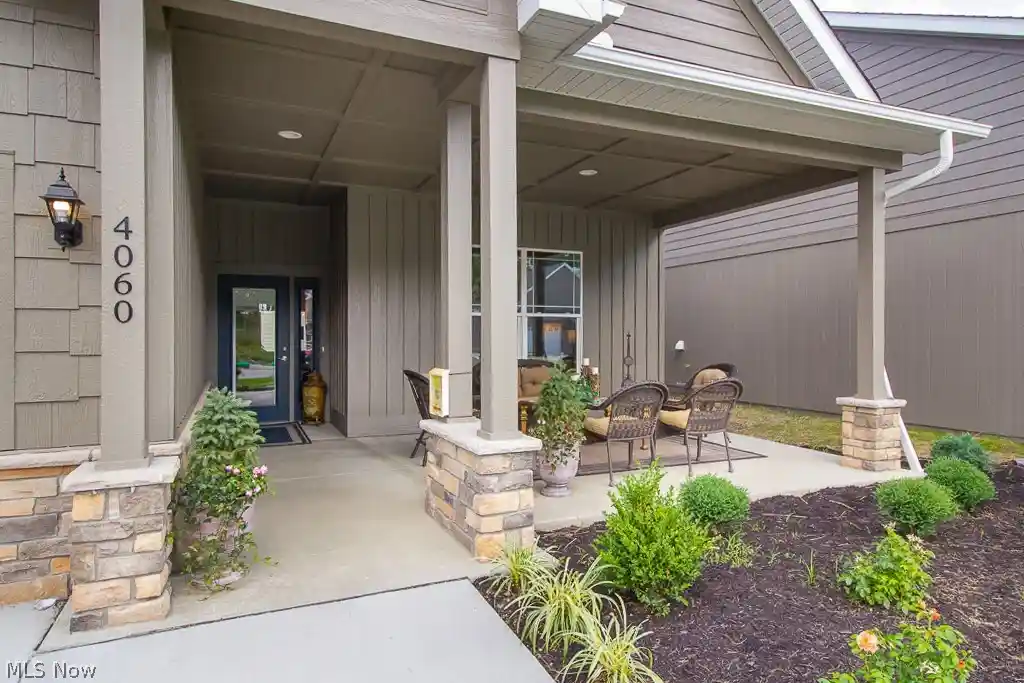 Listing Photo 2 - Condo for sale in 6029 Coventry Cir located at 6029 Coventry Cir, Huron, OH 44839 - Unit 6029 Coventry Cir