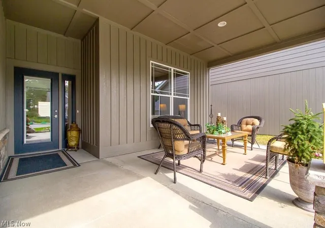 Listing Photo 3 - Condo for sale in building located at 6029 Coventry Cir, Huron, OH 44839