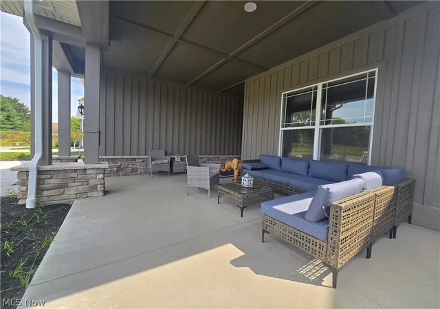Listing Photo 5 - Condo for sale in building located at 6029 Coventry Cir, Huron, OH 44839