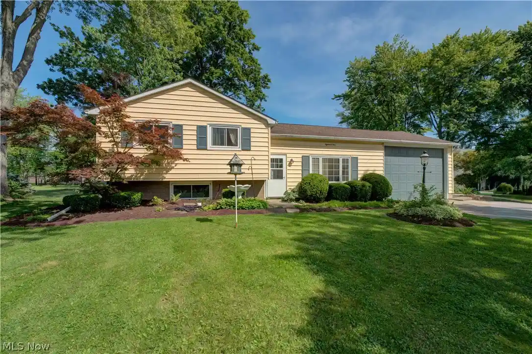Photo 1 of Single family home for sale at 1804 W 44th Street, Lorain, OH 44053 | MLS# 5211048 | Listing updated on 2026-10-08