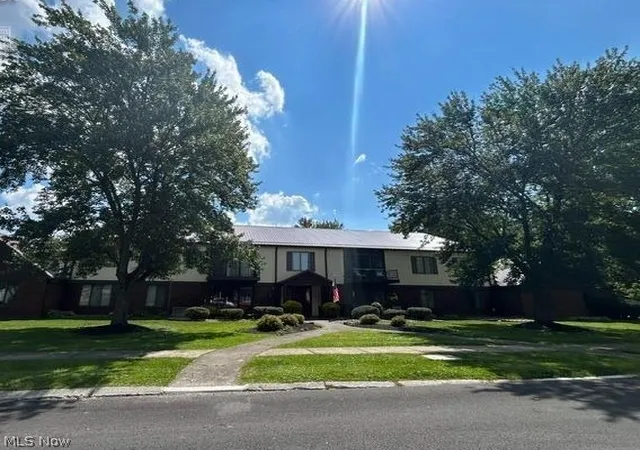 Photo 1 of Condo for sale at 105 River Bnd Dr #4 A, Norwalk, OH 44857 | MLS# 5241194 | Listing updated on 2026-08-31