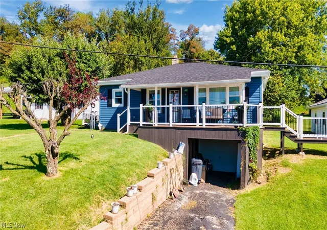 Photo 3 of Single family home for sale at 407 Diana Dr, Hopedale, OH 43976 | MLS# 5241160 | Listing updated on 2026-09-16