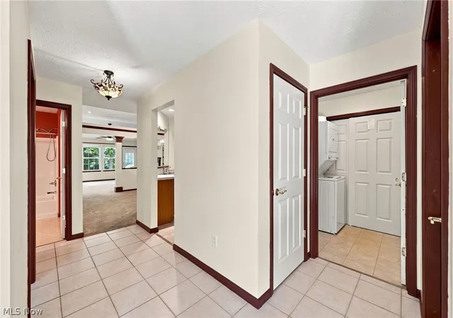 Photo 4 of Condo for sale at 37 Community Dr, Avon Lake, OH 44012 | MLS# 5240791 | Listing updated on 2026-08-31