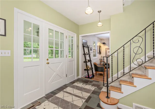 Photo 3 of Single family home for sale at 9261 Boyer Ln, Mentor, OH 44060 | MLS# 5239452 | Listing updated on 2026-08-31