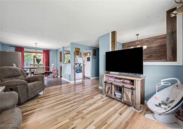 Photo 4 of Single family home for sale at 2142 Tarragon Dr, West Salem, OH 44287 | MLS# 5241229 | Listing updated on 2026-09-01