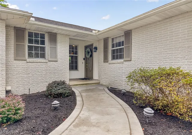 Photo 2 of Single family home for sale at 8537 Central Rd Nw, Strasburg, OH 44680 | MLS# 5240363 | Listing updated on 2026-09-28